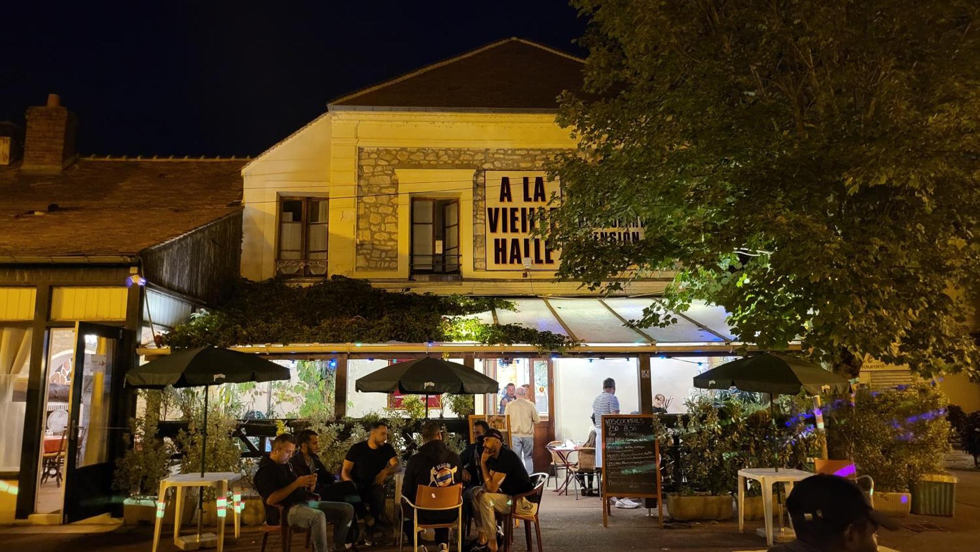 A La Vielle Halle Souppes-sur-Loing Exterior photo